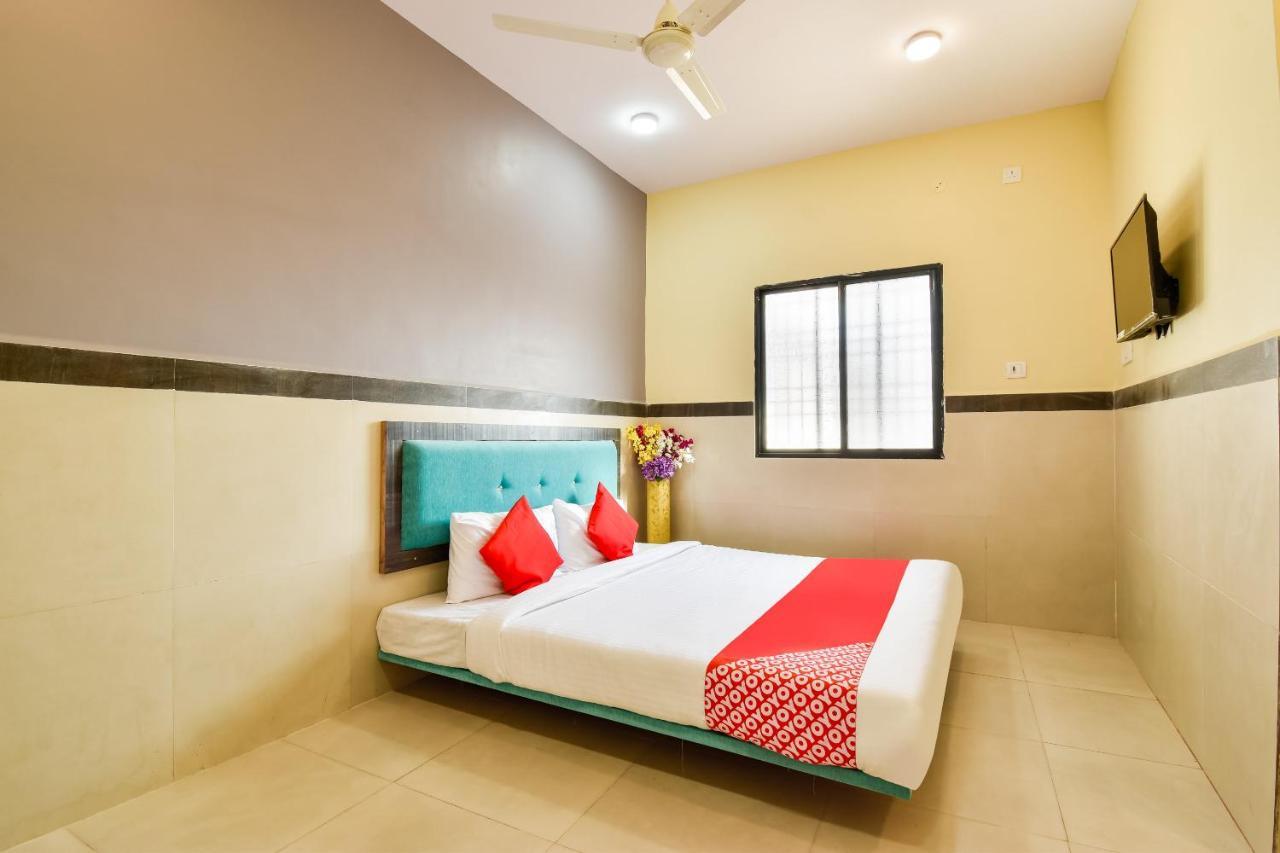 Oyo Hotel Karemore Celebration Bhandara Bagian luar foto